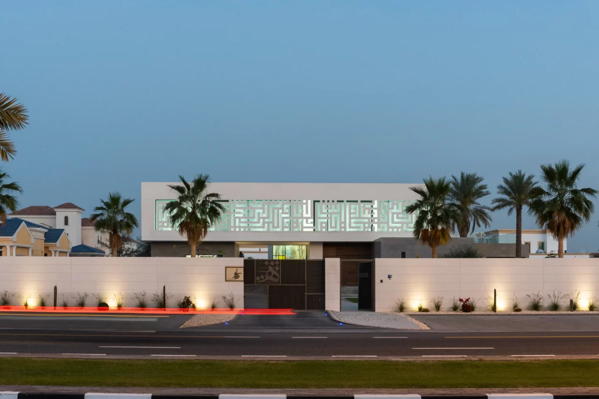 Architectural photograph of Diwani House showcasing modern design with traditional Middle Eastern elements
