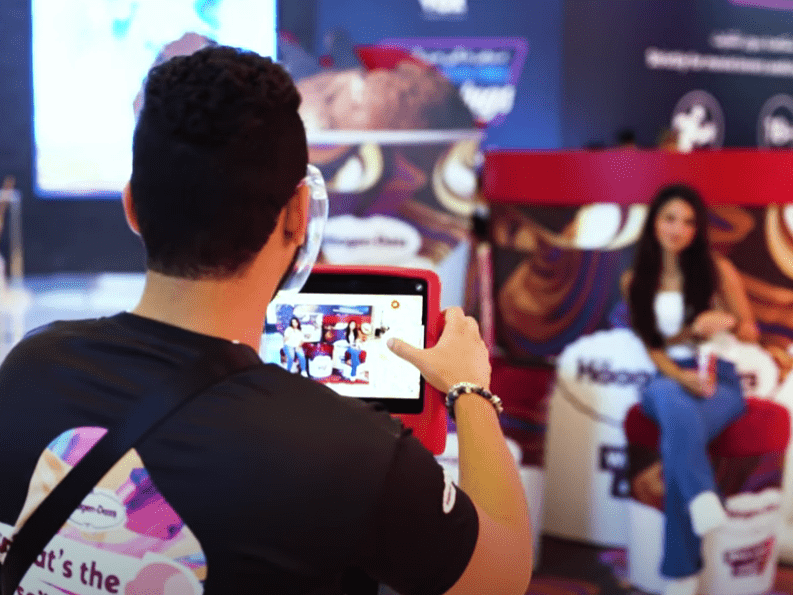 Create a Trending Video on Social Media